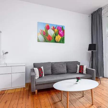 Tulip - Studio Nr 6 - Smialego 7 M 3 * Estetino